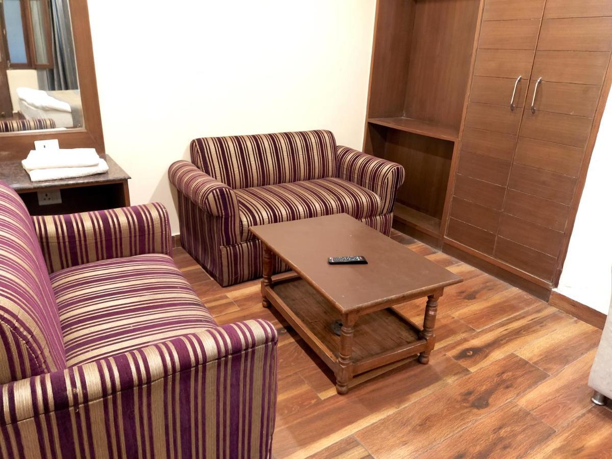 Hotel Samrat, Mussoorie Kültér fotó