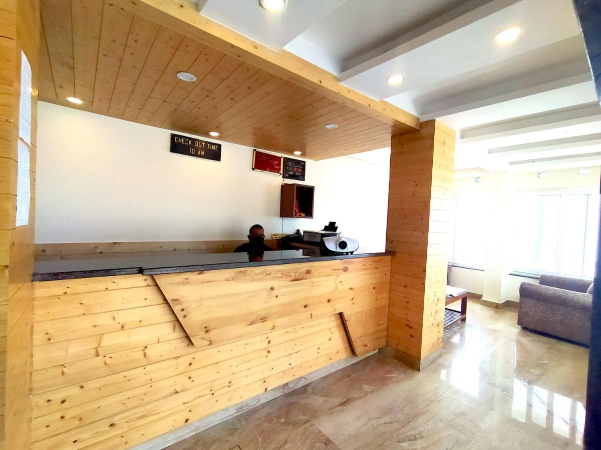 Hotel Samrat, Mussoorie Kültér fotó